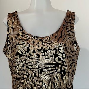 Boutique Essentials
Gold Metallic Tank Top,
L gold beading withdraw
